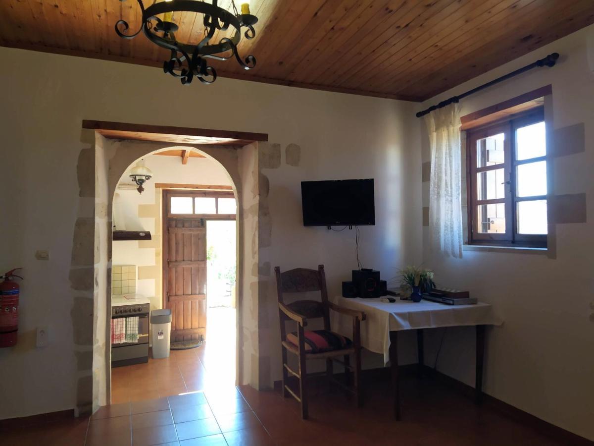 Fenareti Village House Makhairoi Ngoại thất bức ảnh