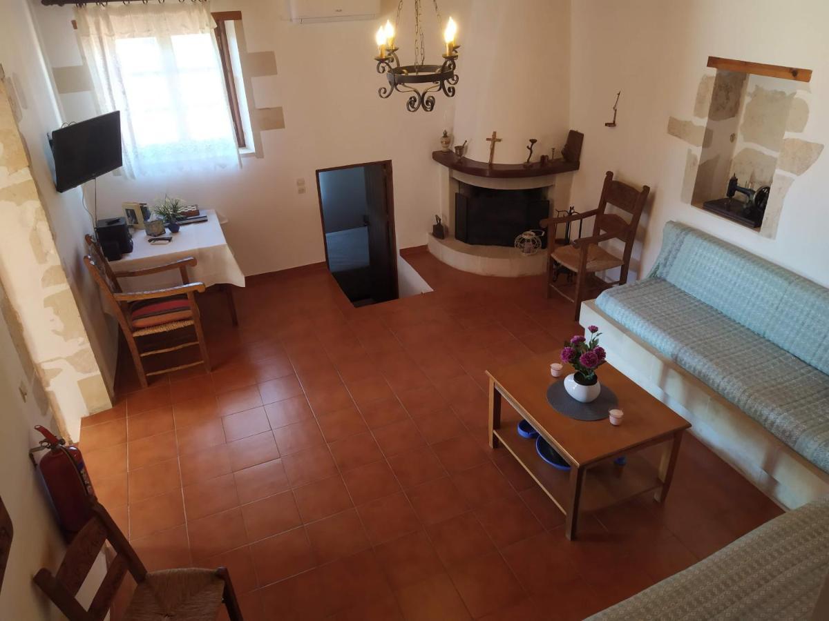Fenareti Village House Makhairoi Ngoại thất bức ảnh